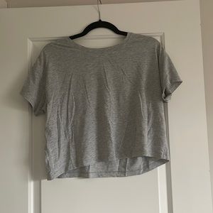 Lululemon cropped tee
